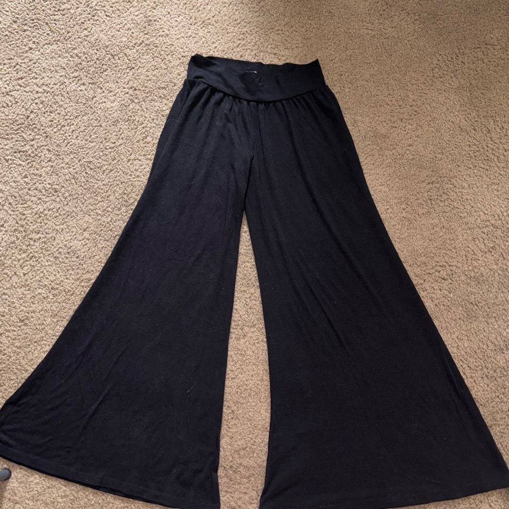 American Rag Cie.Elegant Black Maxi Pants. Size M